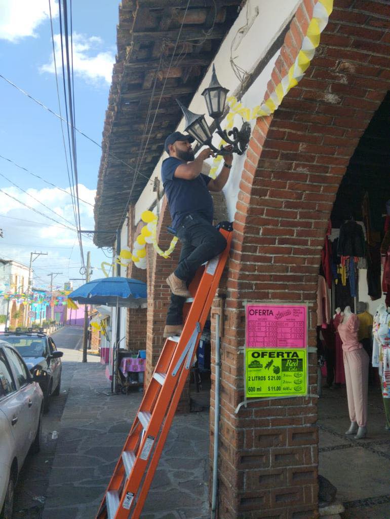 1686343342 982 Seguimos trabajando por el mantenimiento de nuestro centro historico siendo