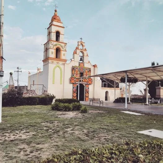 1686403178 Con esta linda postal de la Capilla del Divino jpg