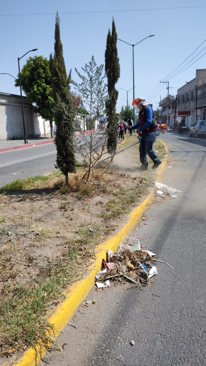 1686429678 751 SERVIDORES PUBLICOS DE CHIMALHUACAN LIMPIAN AV ARCA DE NOE