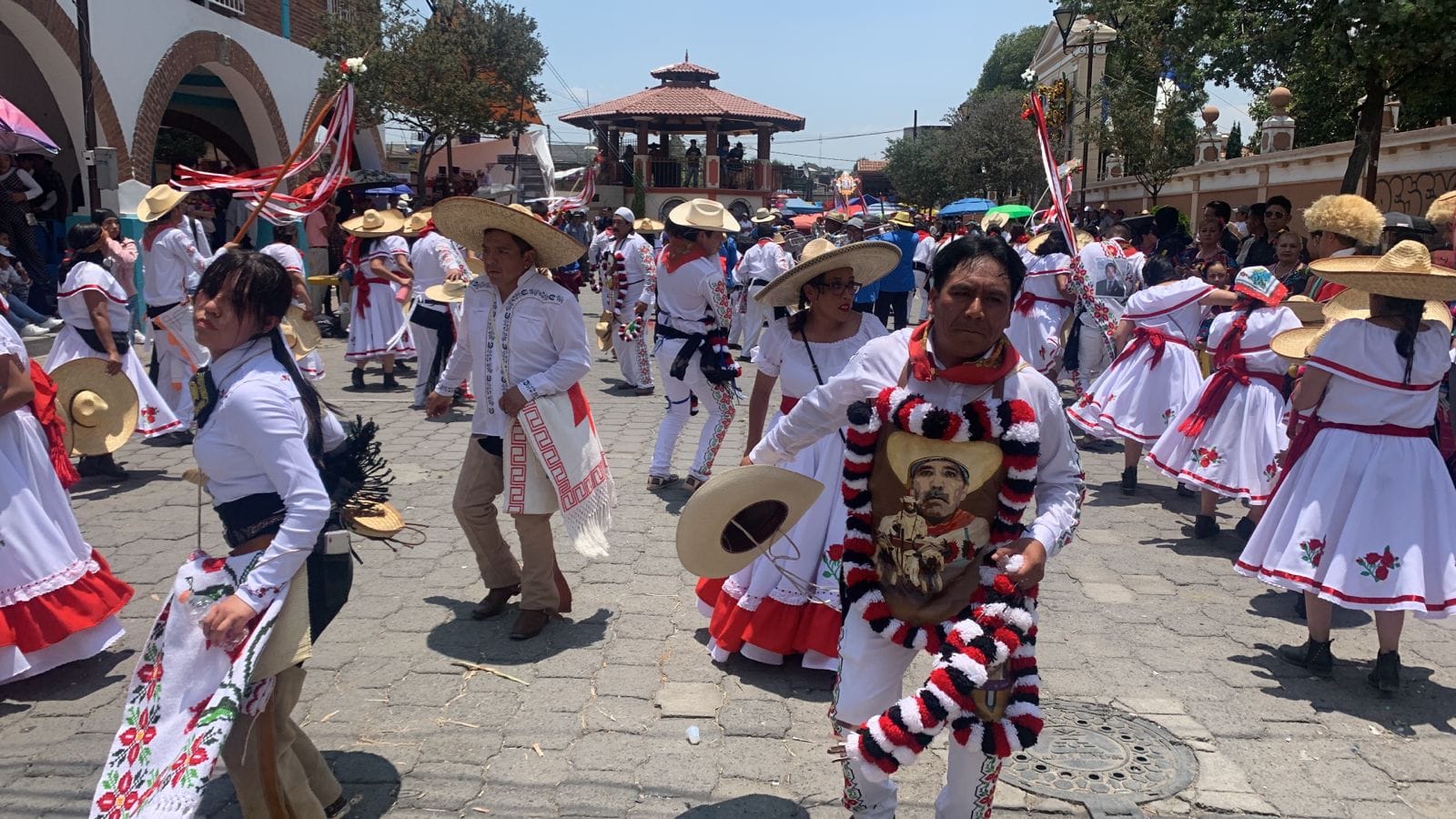 1686523710 867 Se lleva a cabo el tradicional PaseoSanIsidroLabrador2023 en San Bartolome