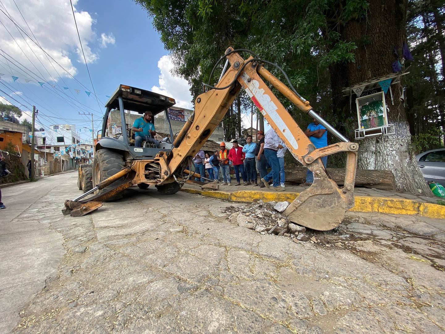 1686660040 560 Continuamos trabajando El Ayuntamiento de Capulhuac encabezado por el Profr