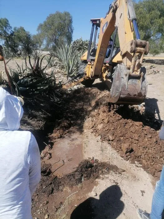 1686682712 Temascalapa se informa que se esta reparando fuga en el jpg