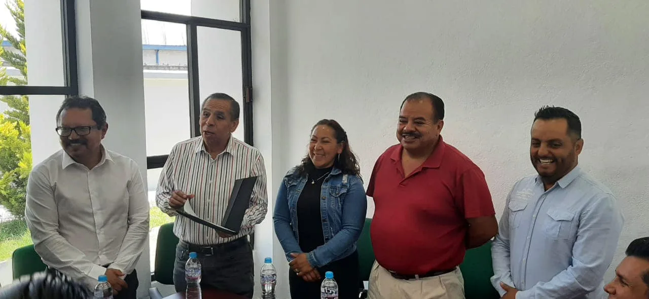 1686859775 Nuestro Presidente Municipal Javier Lujano Huerta en compania de los jpg