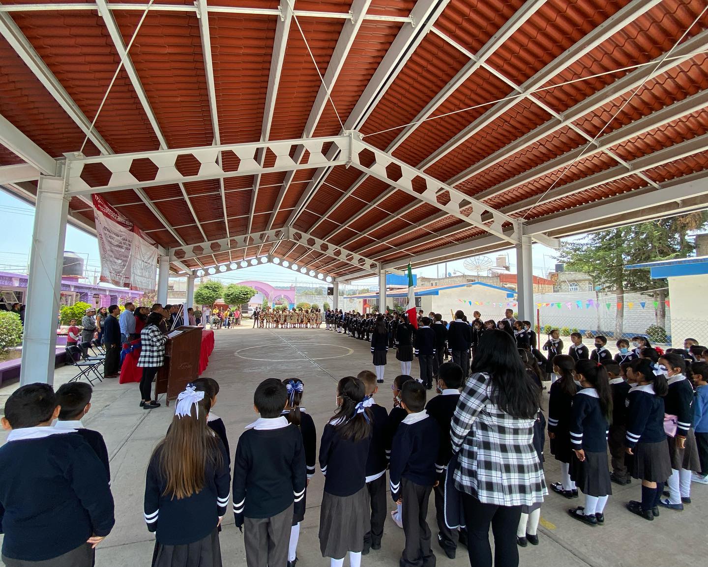 1686861744 573 Esta tarde el Ayuntamiento de Capulhuac encabezado por el Profr