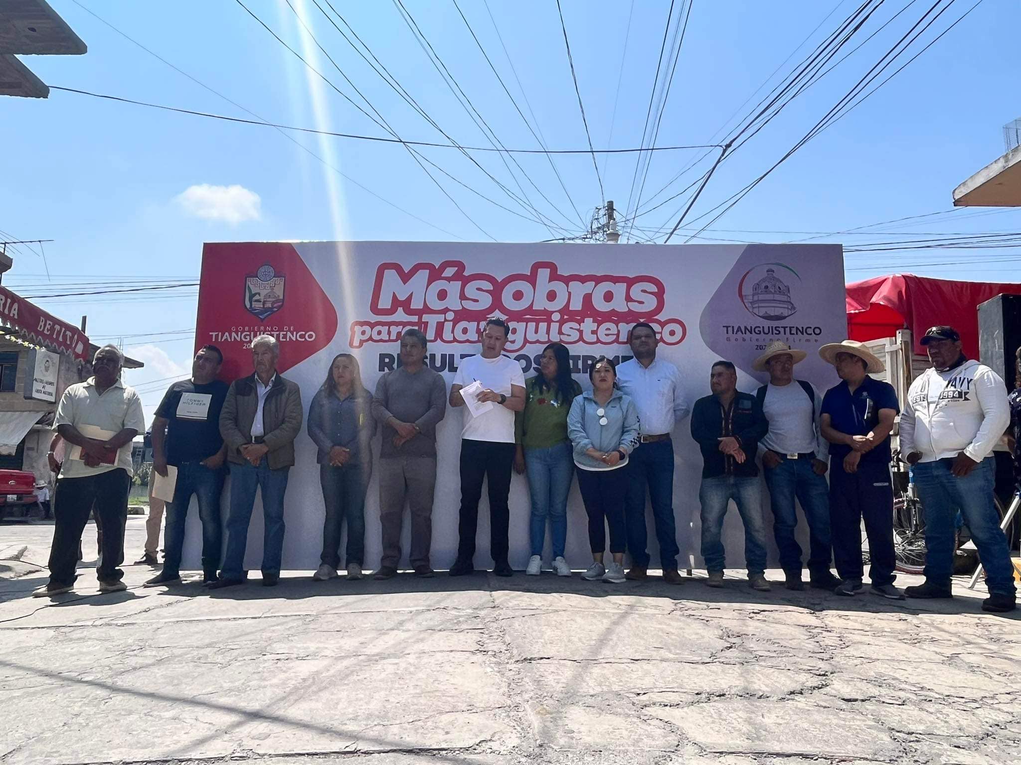 1686959367 36 MasObrasParaSanPedroTlaltizapan dimos inicio a la construccion de la pavimentac