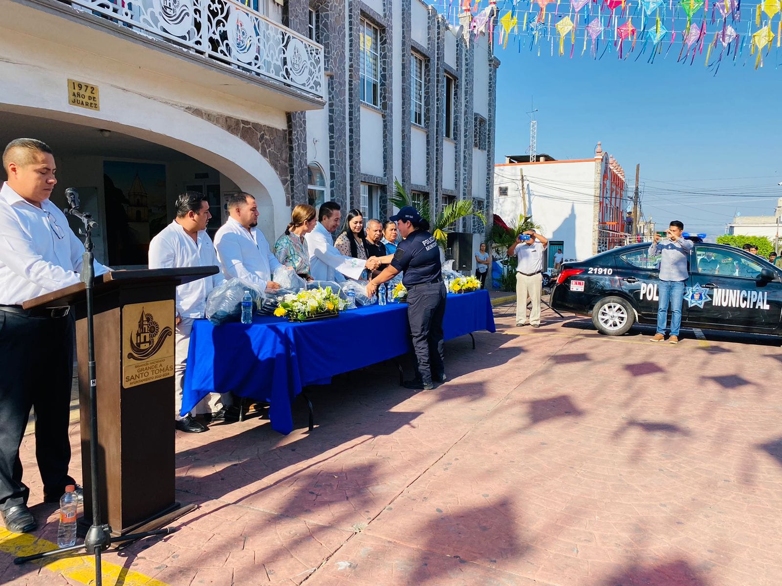 1687193441 El dia de hoy hicimos la entrega de uniformes y