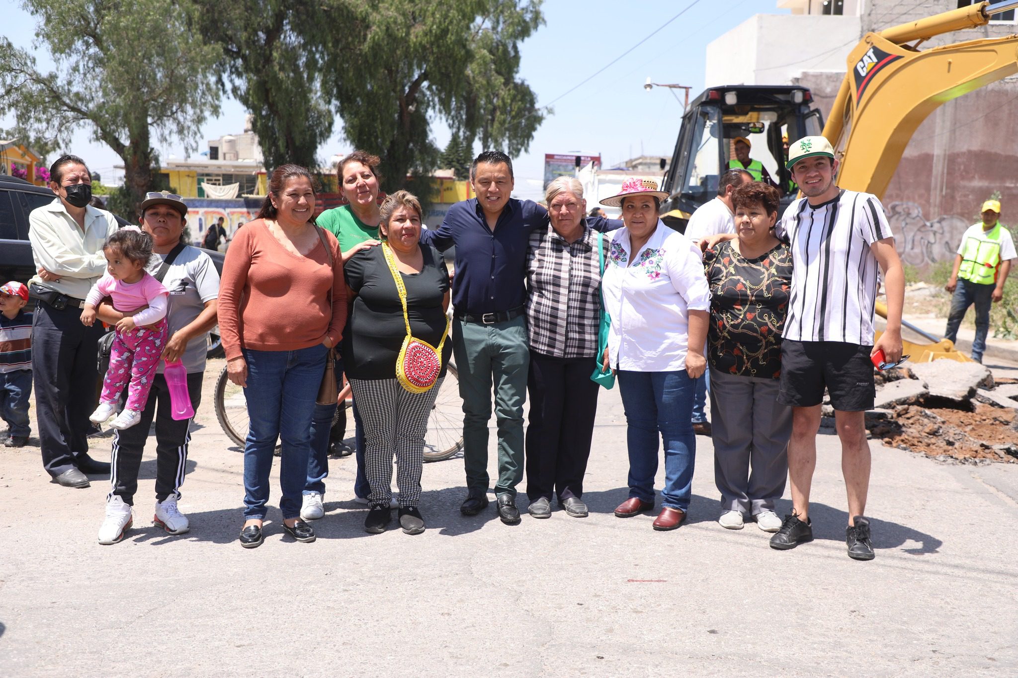 1687289061 847 Iniciamos con la pavimentacion en la Calle Nicolas Bravo Un