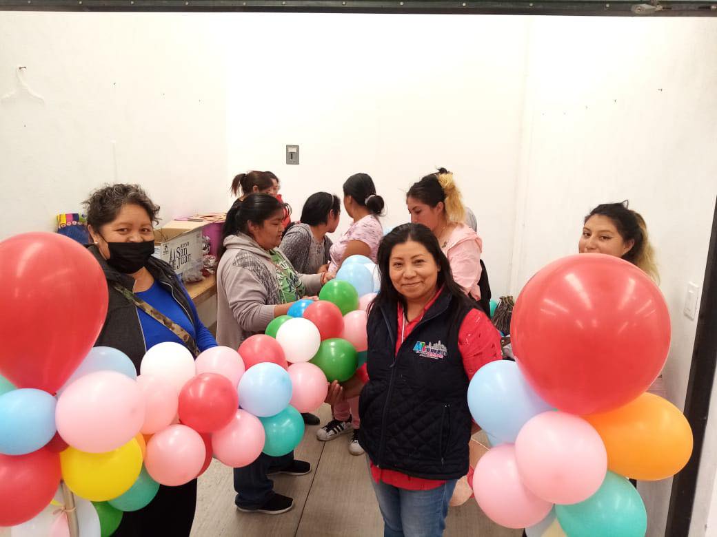 1687358485 547 ¡Seguimos llevando a cabo los talleres de decoracion con globos