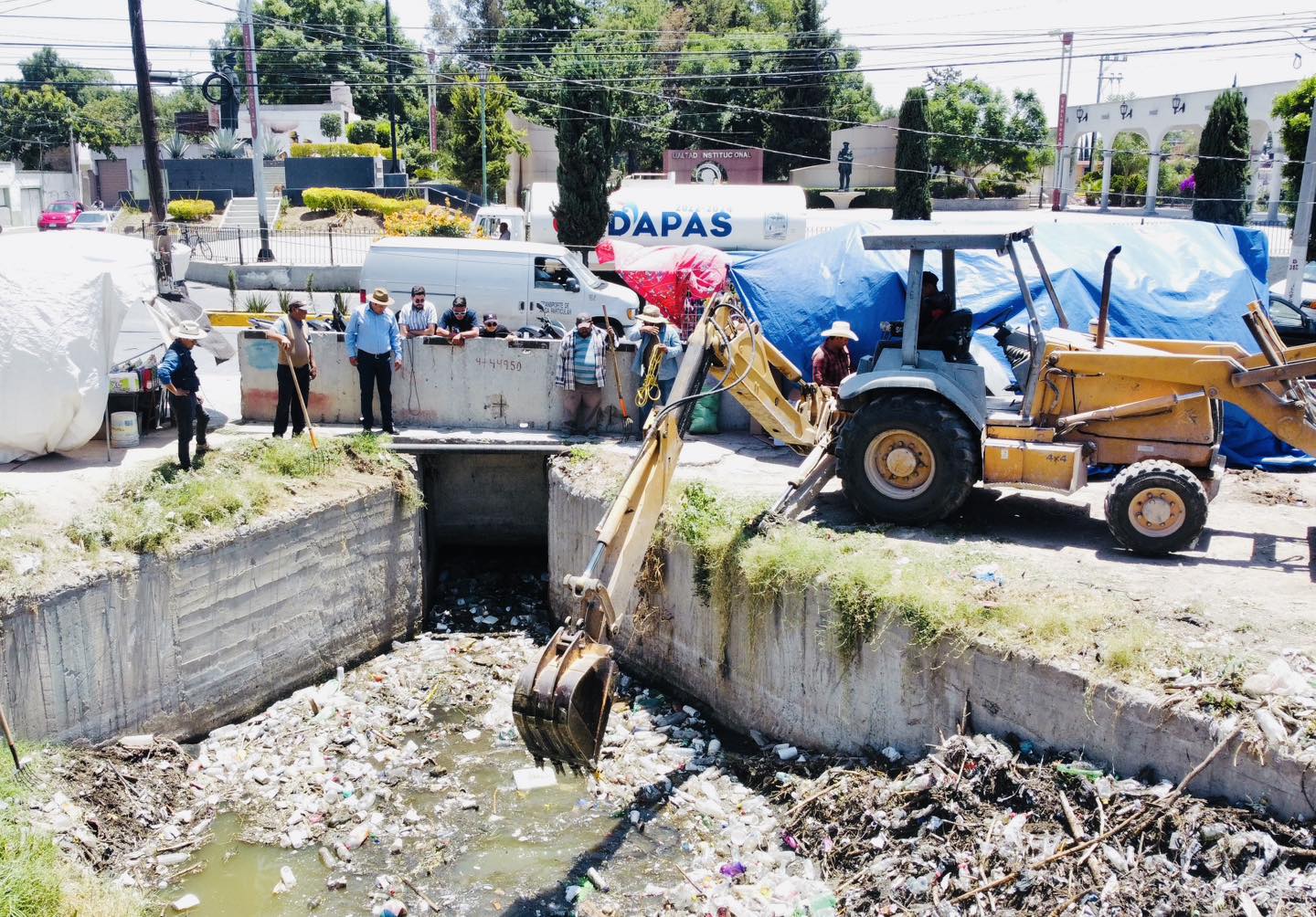 1687376081 El Gobierno Teoloyucan atraves del OPDAPAS trabaja en la limpieza