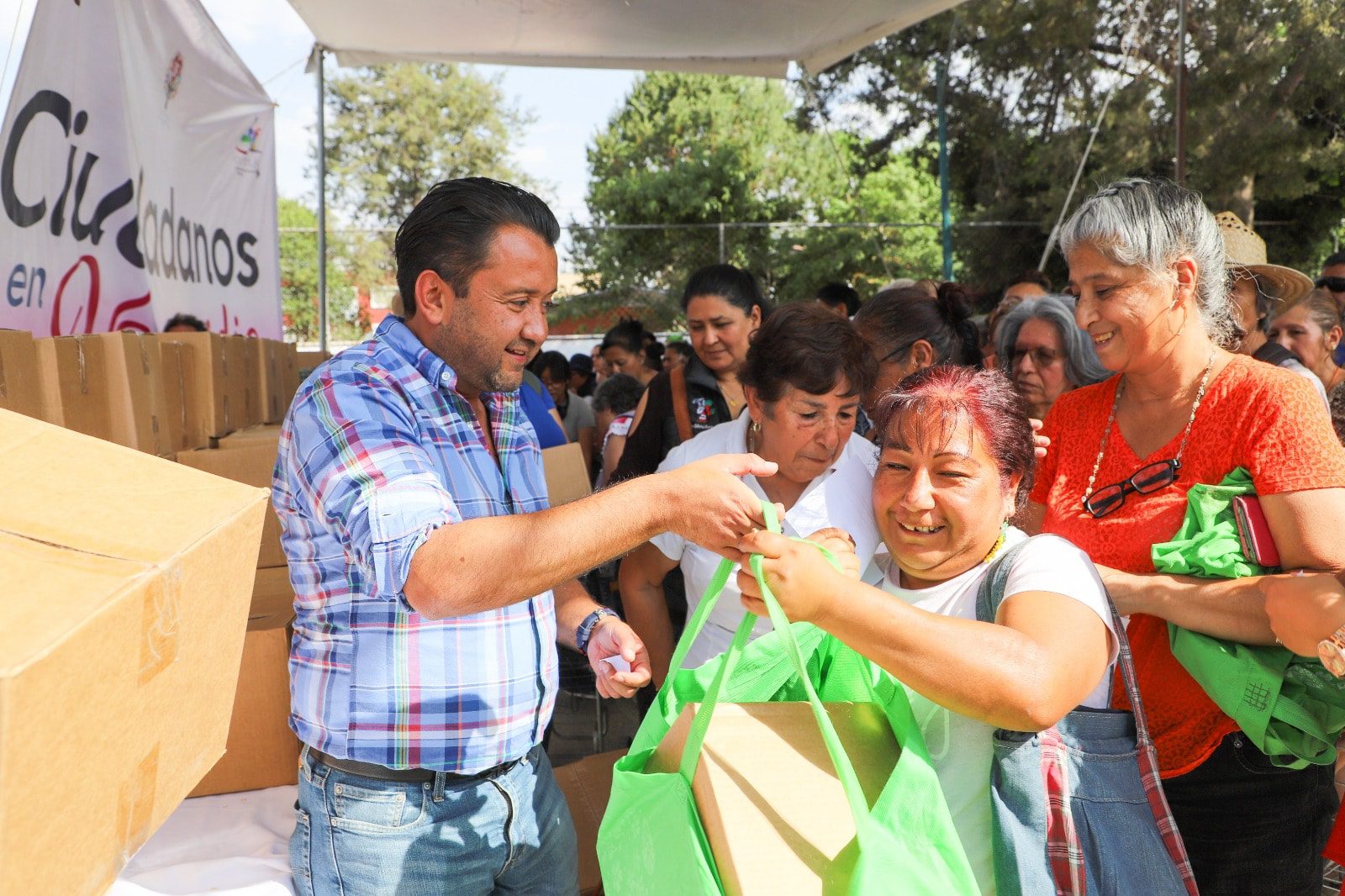 1687438471 887 El presidente municipal Aldo Ledezma continua con la entrega