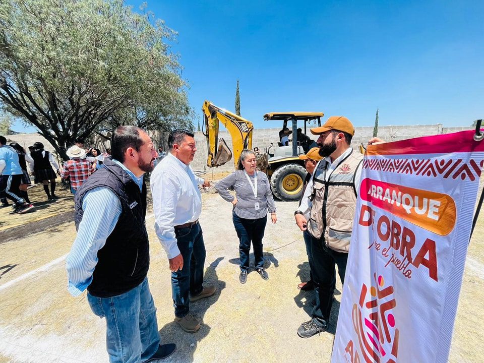 1687439435 927 MAS OBRAS PUBLICAS PARA EL PUEBLO Continuamos invirtiendo en educacion