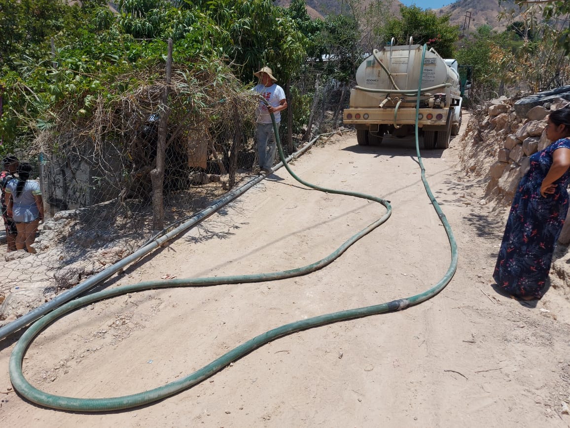 1687458039 503 Se repartio agua a traves de las pipas a familias