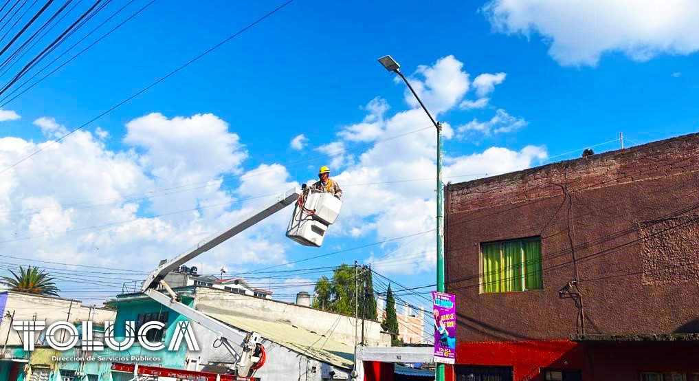 1687459586 463 ¡Estamos IluminandoToluca para que camines con tranquilidad en las calles