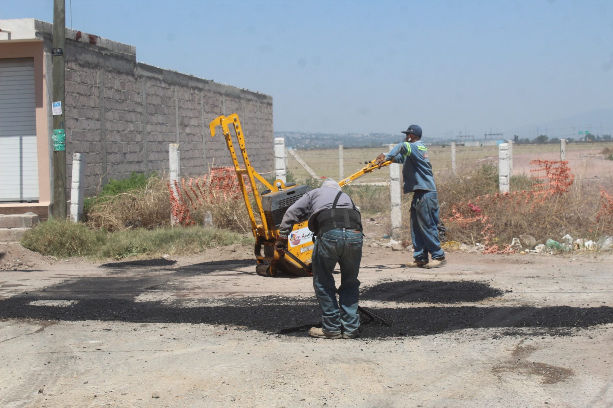 1687465648 735 ¡¡¡ACCIONES DE GOBIERNO DESAZOLVE BACHEO ALUMBRADO PUBLICO CONEXION DE SERVI