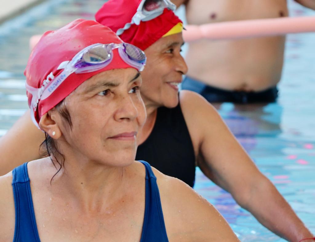 1687468899 597 Llegaron las clases de natacion para adultos mayores al Modulo