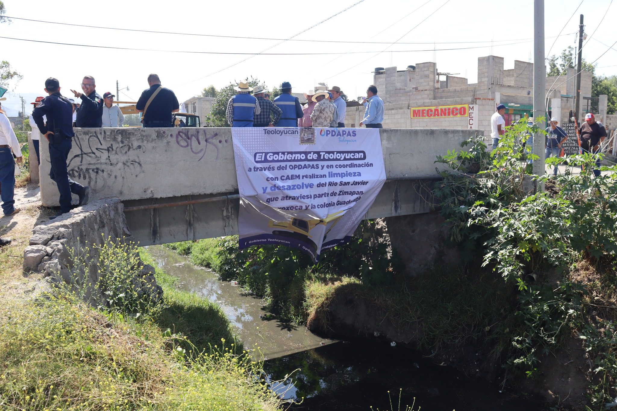 1687526673 Se llevan a cabo trabajos de dezasolve Con el objetivo