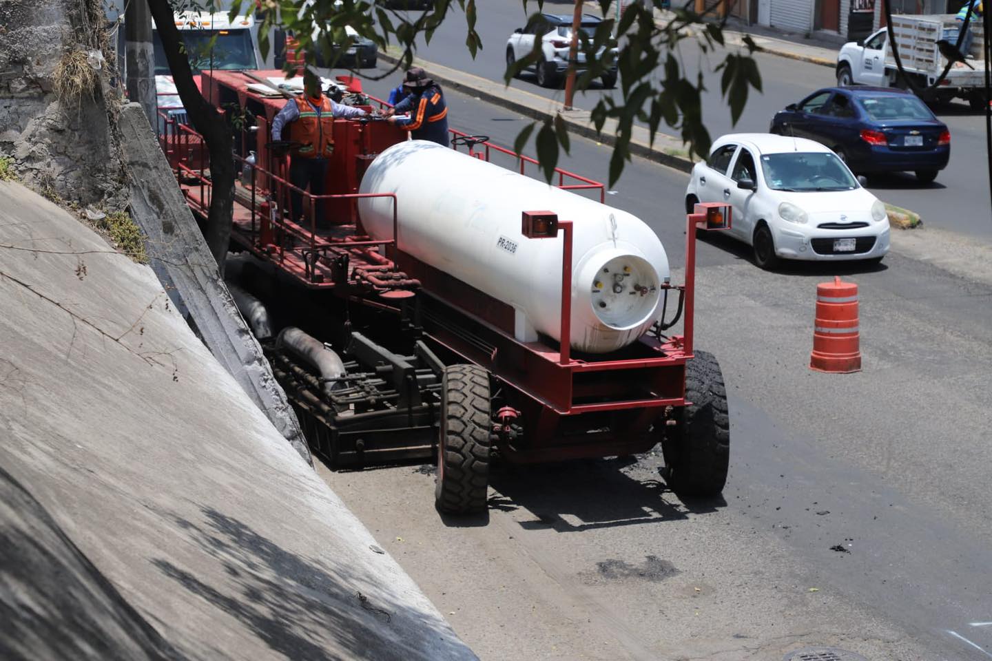 1687609590 241 En Tlalnepantla trabajamos para tener mejores vialidades muestra de ello