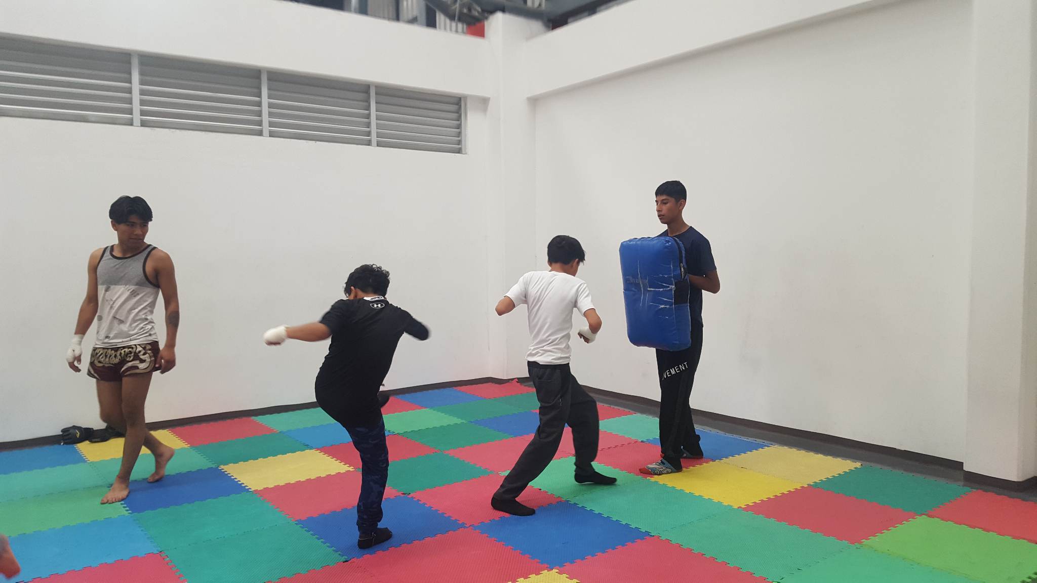 1687794155 570 Integrate a las clases de Kickboxing que el Polideportivo Municipal