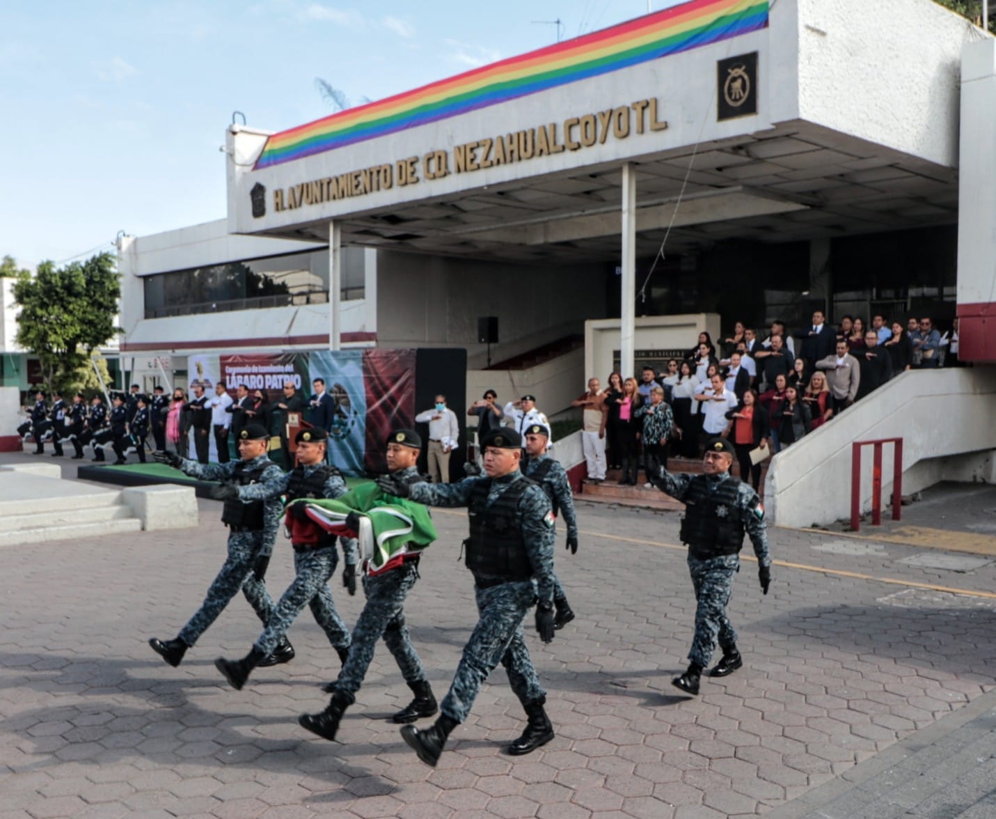 1687795104 637 CeremoniaCivica Con honor y decoro rendimos homenaje a nuestra