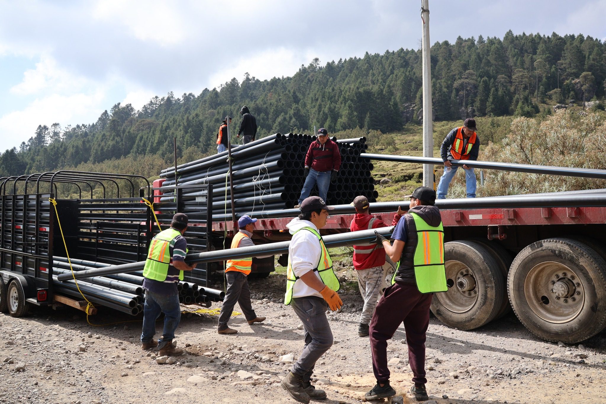 1687819884 729 ObraPublica CaptacionDeAguaPotable Se esta realizando la construccion de u