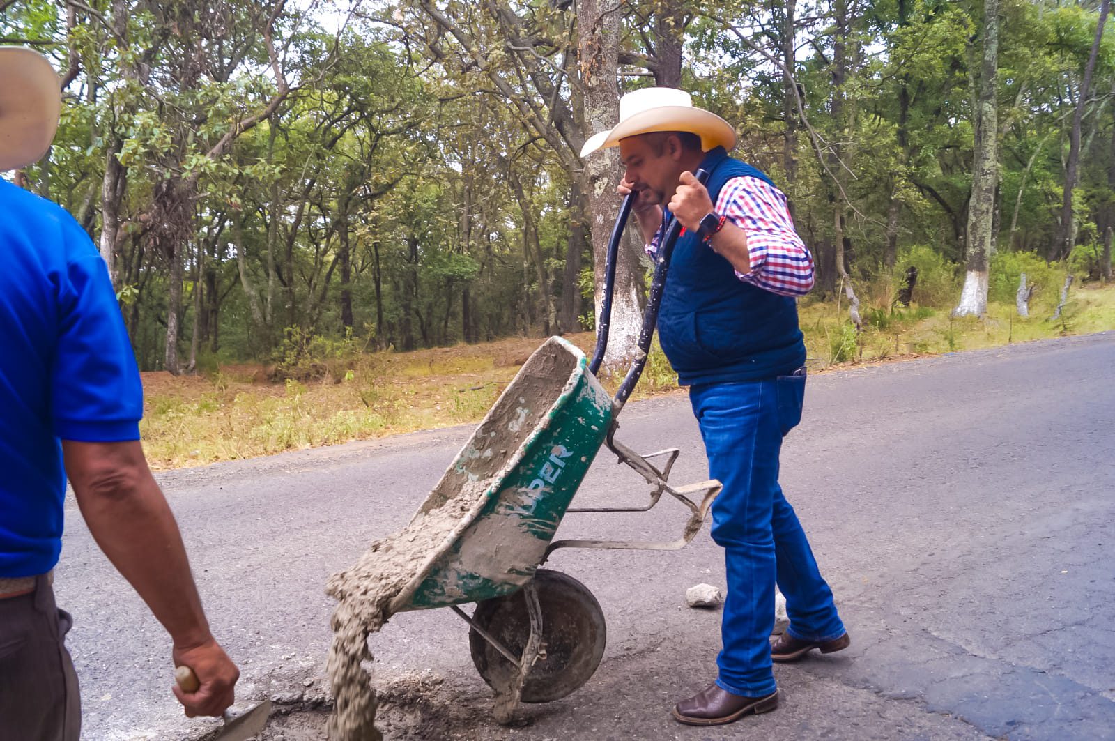 1687991849 153 Para mejorar nuestro municipio se requiere trabajar en union entre