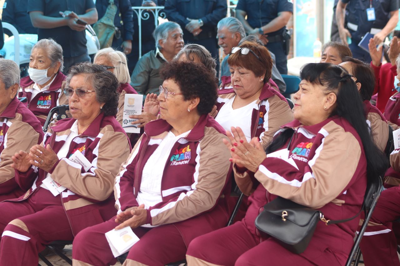 1688074783 122 En la plaza Civica de San Miguel Xometla de Acolman