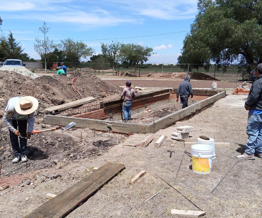 1688149311 857 ObrasPublicas Construccion de la pista de salto de longitud