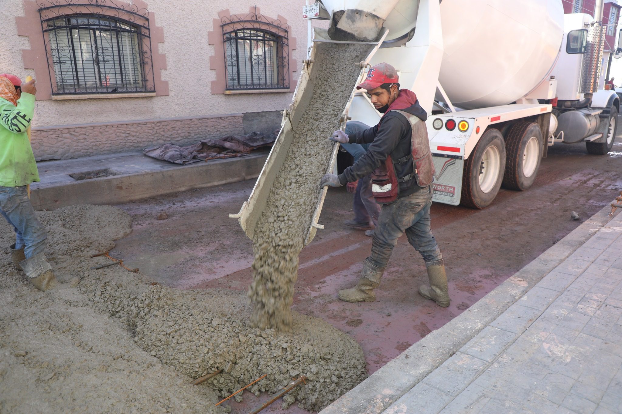 1688164581 143 ¡Estamos emocionados de compartir los avances en la pavimentacion con