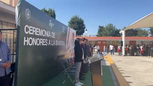 Honores a la Bandera en la Primaria Miguel Hidalgo y