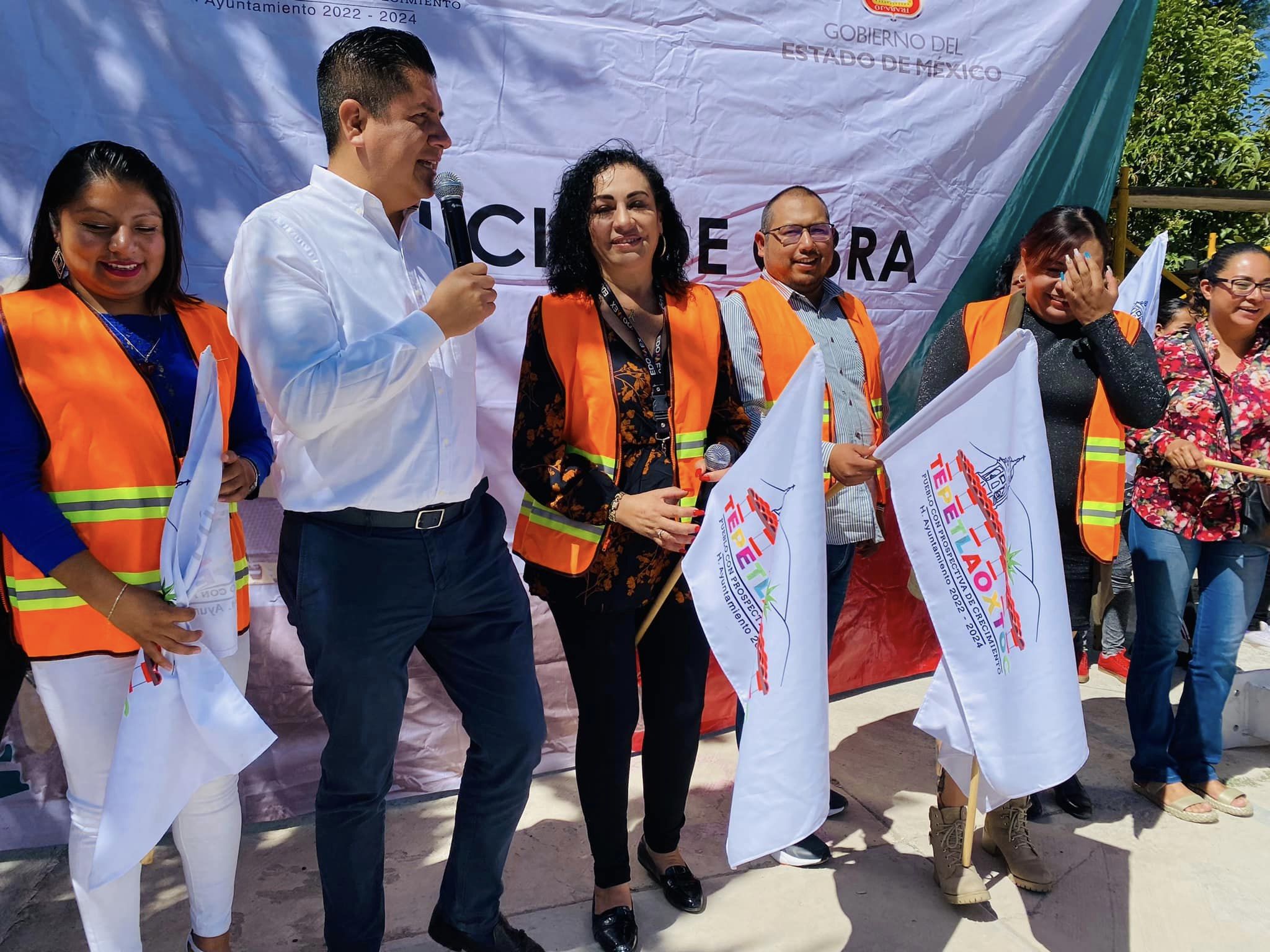 ¡Inicio de obra En el Jardin de Ninos Corregidora de