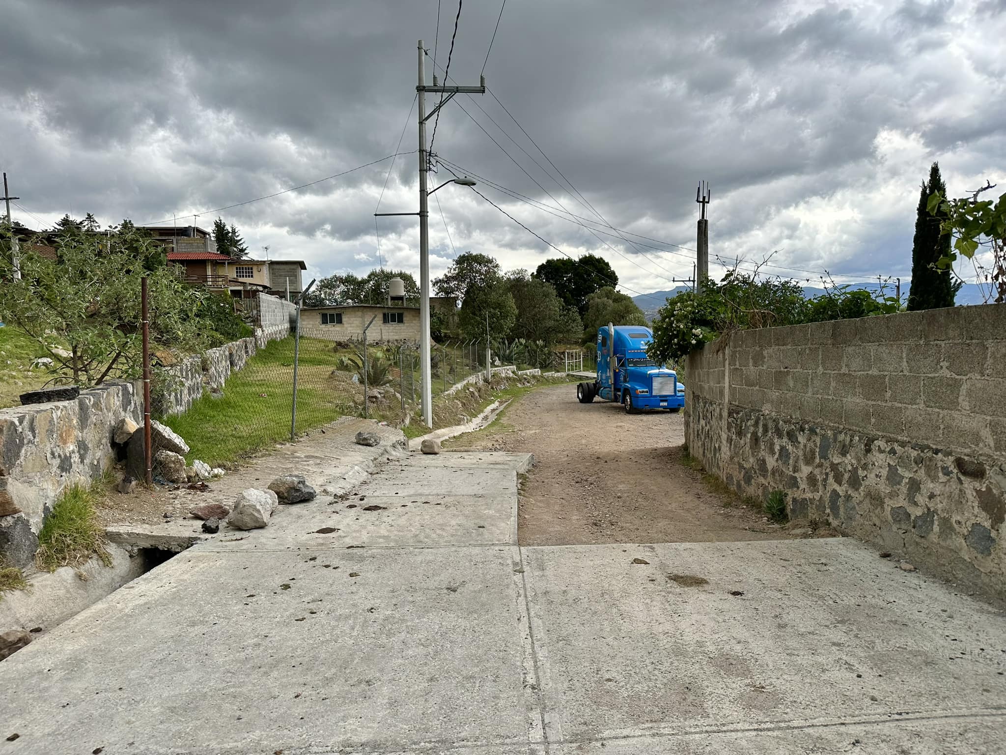 1688222008 593 Los trabajos de obra continuan en el Municipio El Presidente