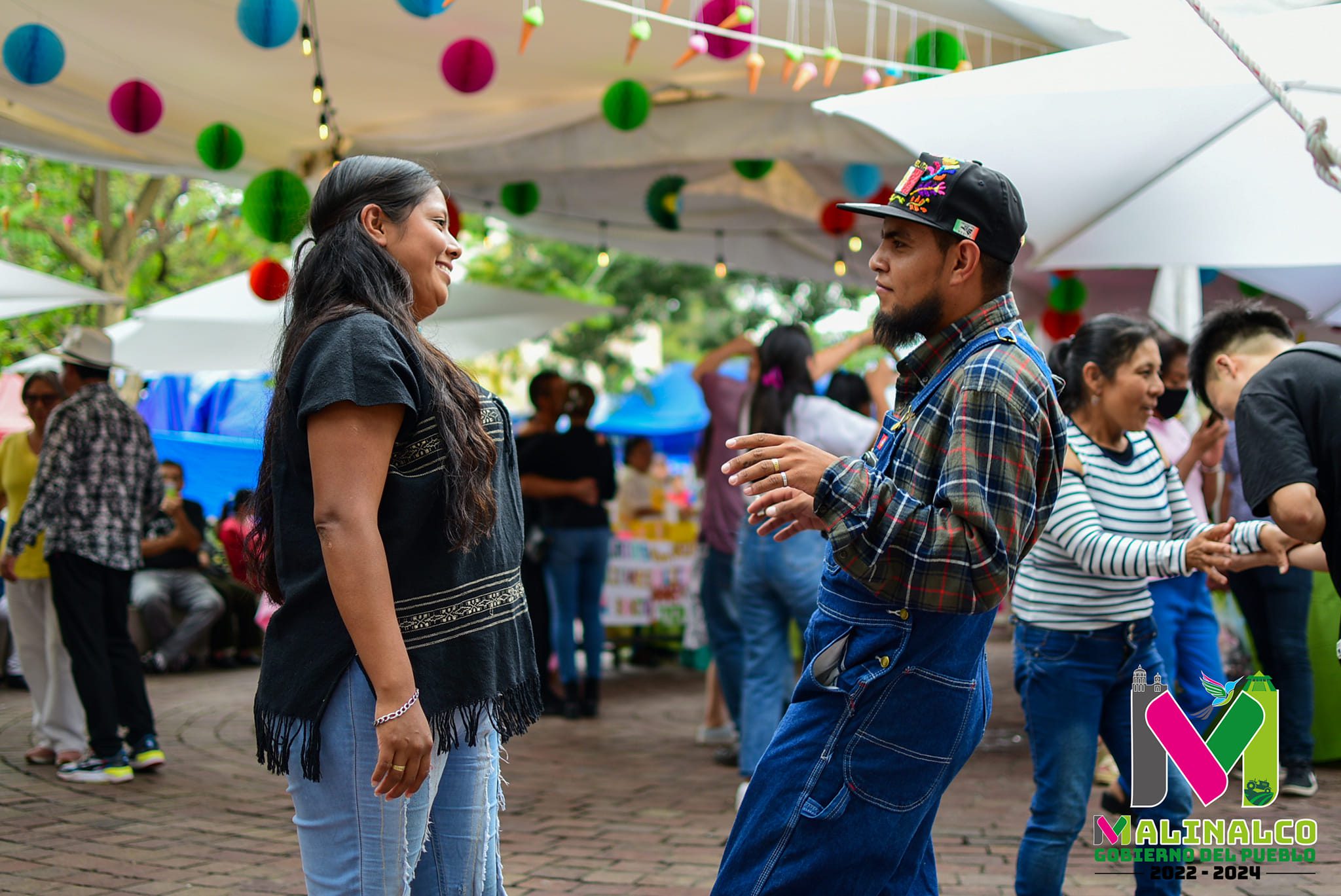 1688315095 253 La participacion del grupo Historia Continua Acapulco musica tropical para