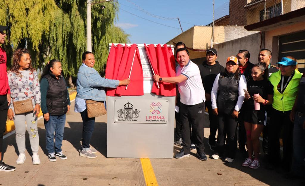 1688318257 459 Hoy se entrego la calle Prolongacion Gustavo Baz por parte