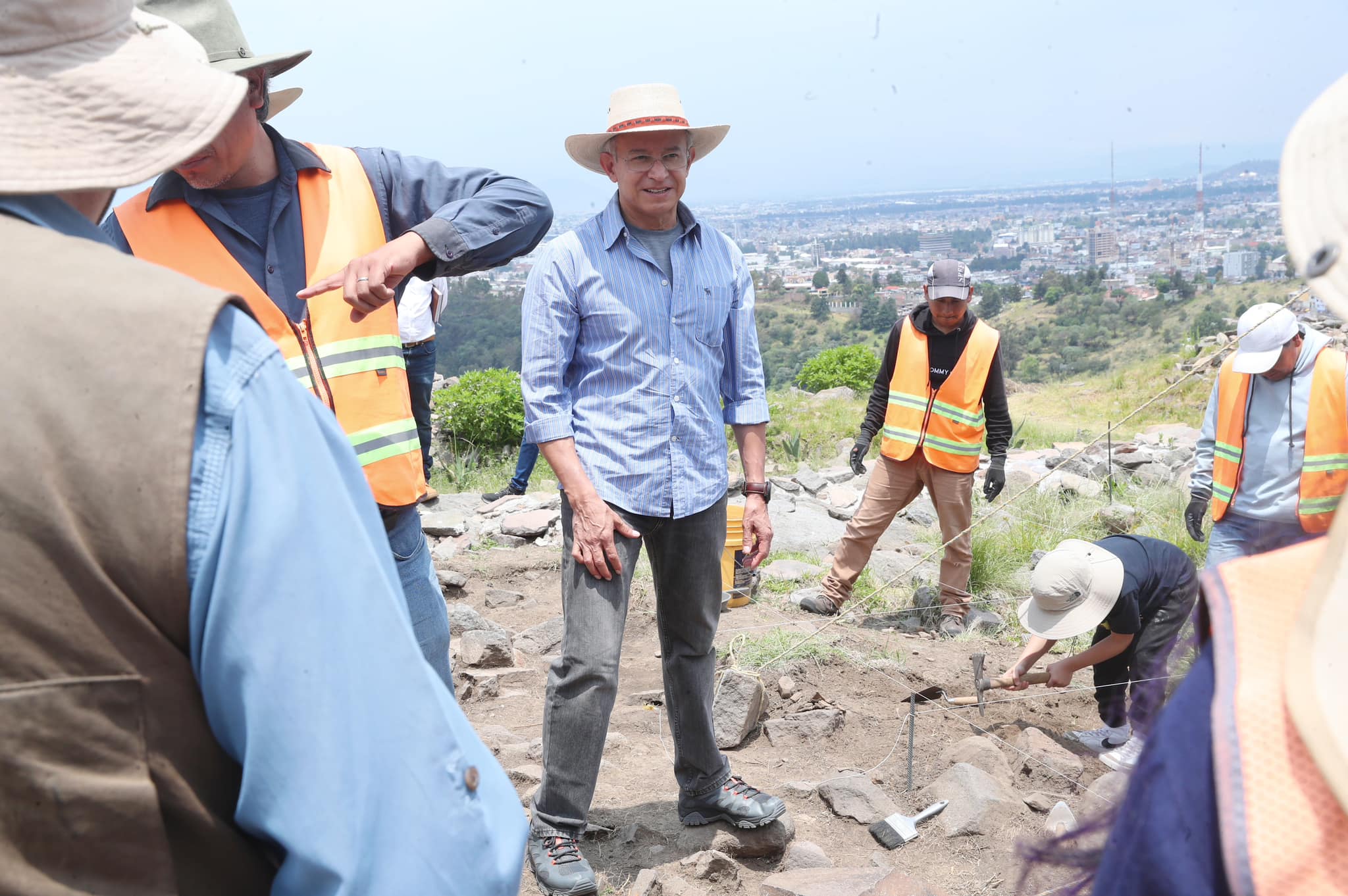 1688331499 682 Se continua con los trabajos arqueologicos en el Cerro del