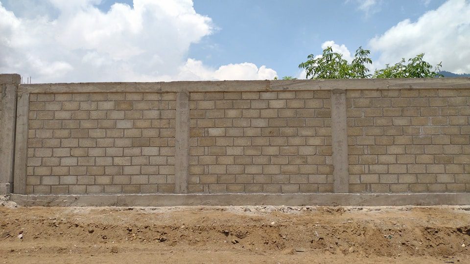 1688411726 19 Inauguramos la construccion de una barda en la telesecundaria Jose