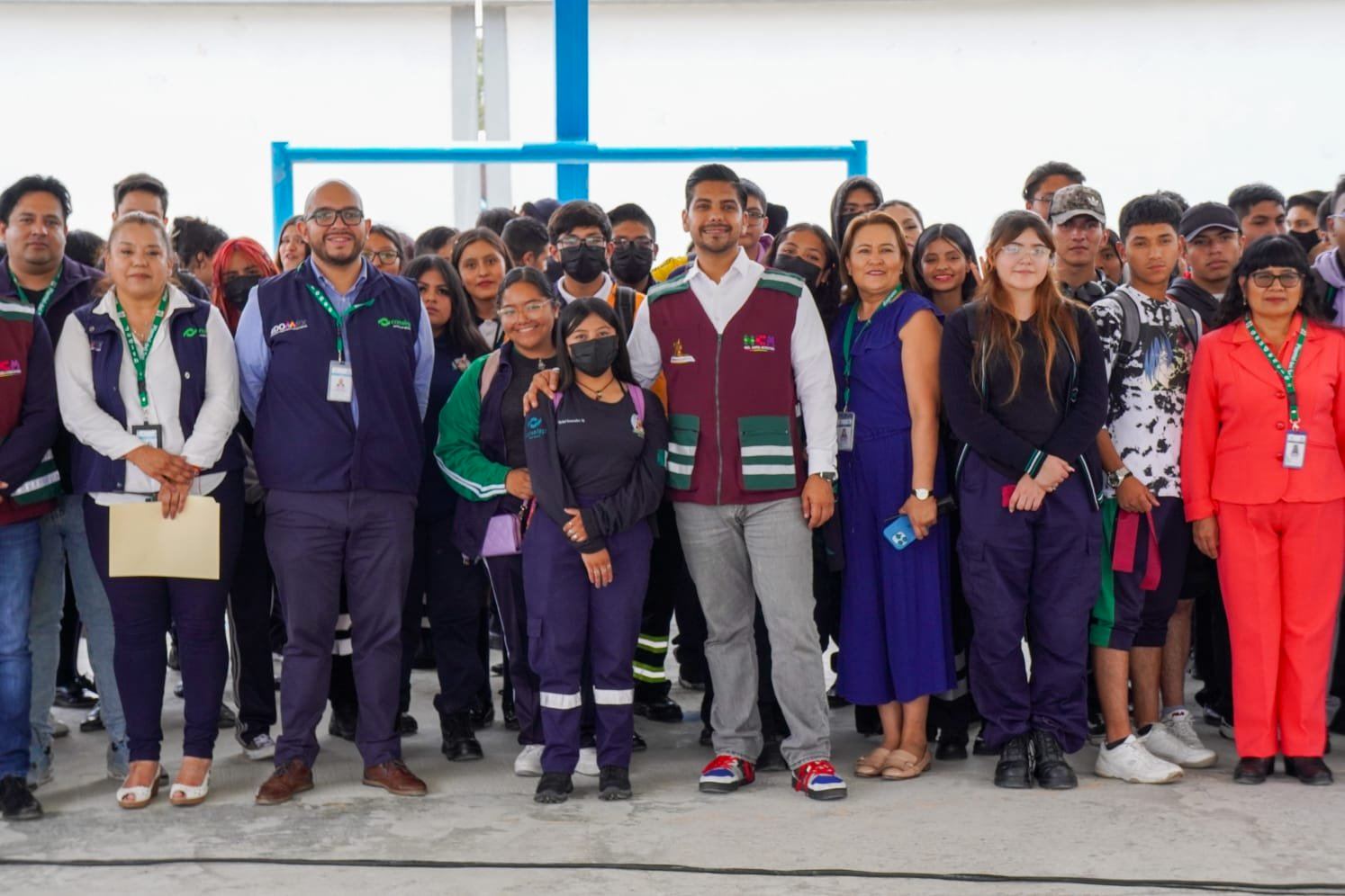 1688420180 El dia de hoy el Presidente Municipal Adolfo Cerqueda Rebollo