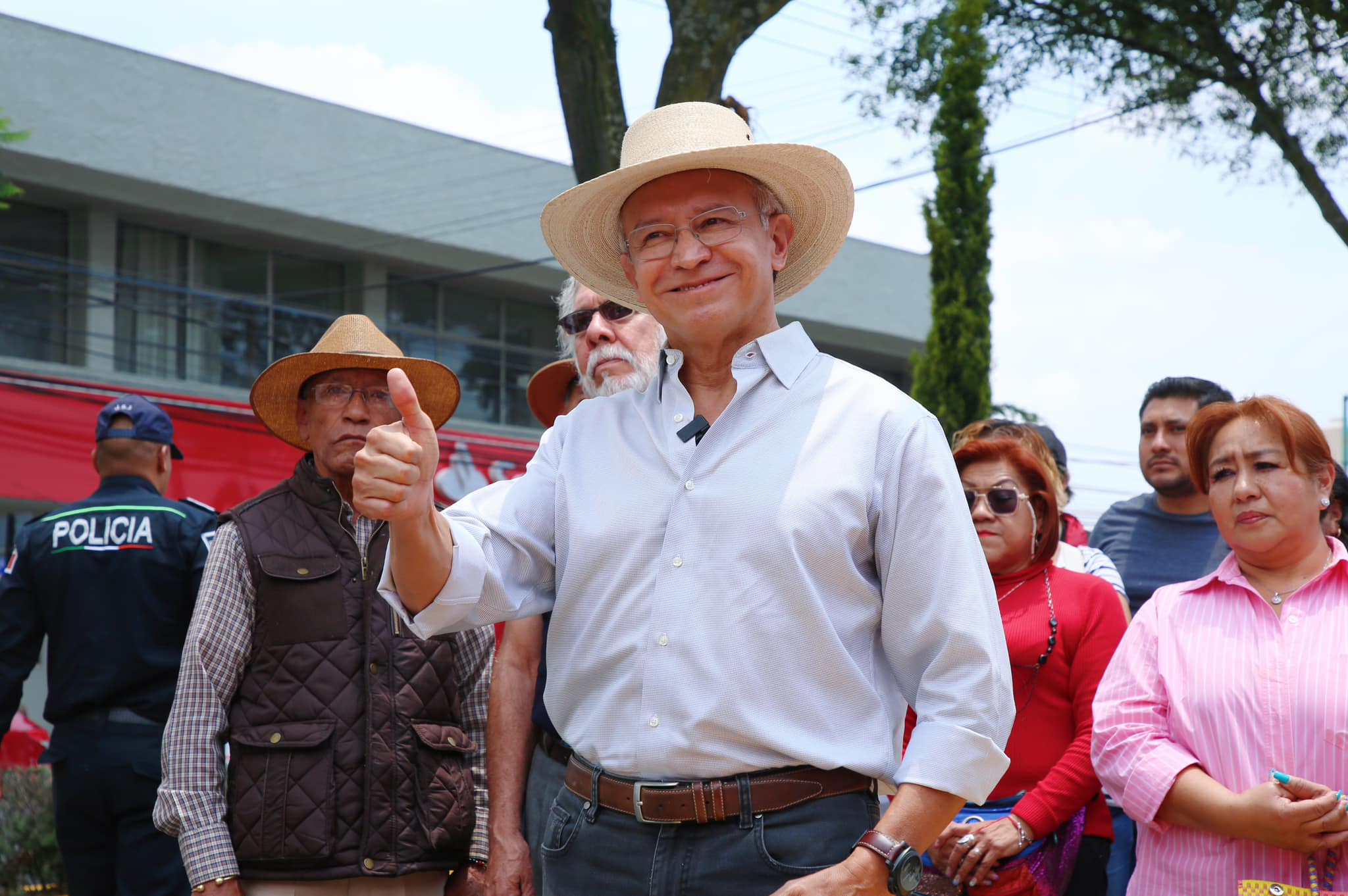 1688574390 Nuestro Presidente Municipal Raymundo Martinez Carbajal recorrio PieATierra