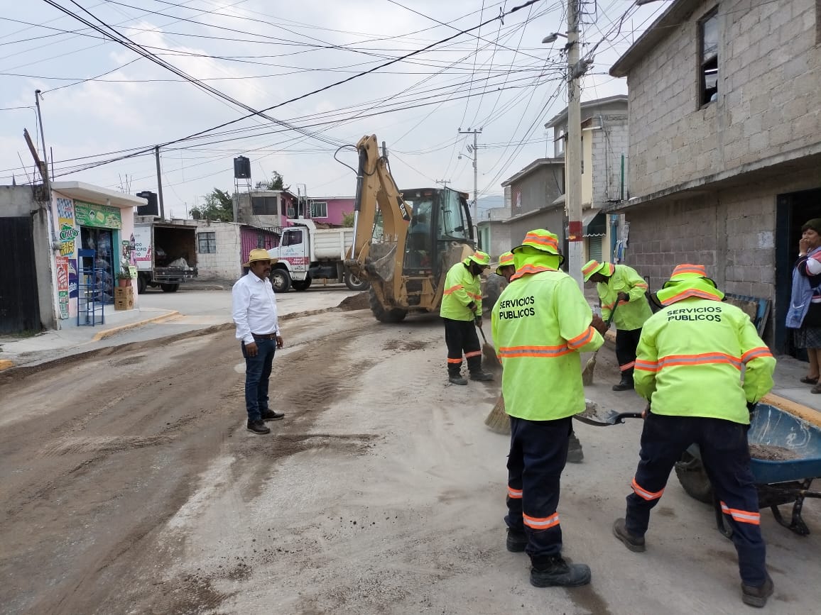 1688589977 384 La Direccion de Servicio Publicos trabaja incansable atendiendo las necesidades