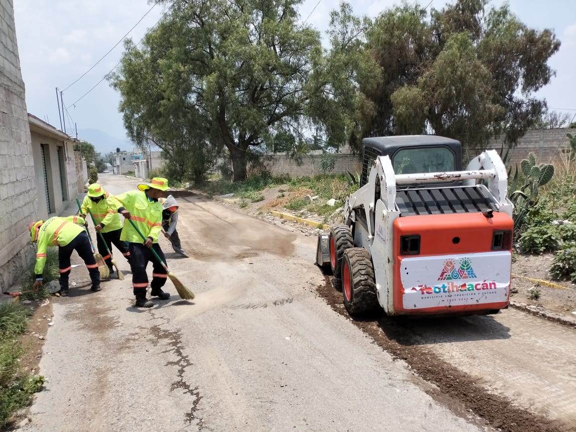 1688589992 413 La Direccion de Servicio Publicos trabaja incansable atendiendo las necesidades