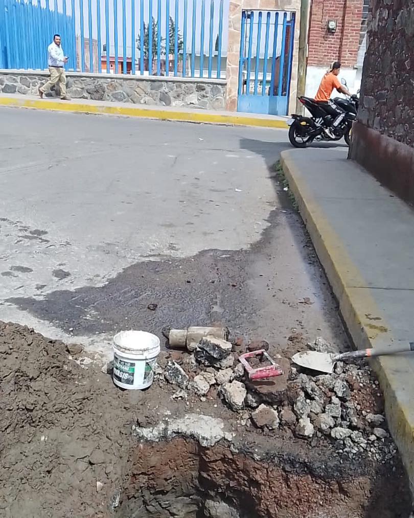 1688821365 140 Reparacion de Fuga en calle Pablo Aviles esquina con