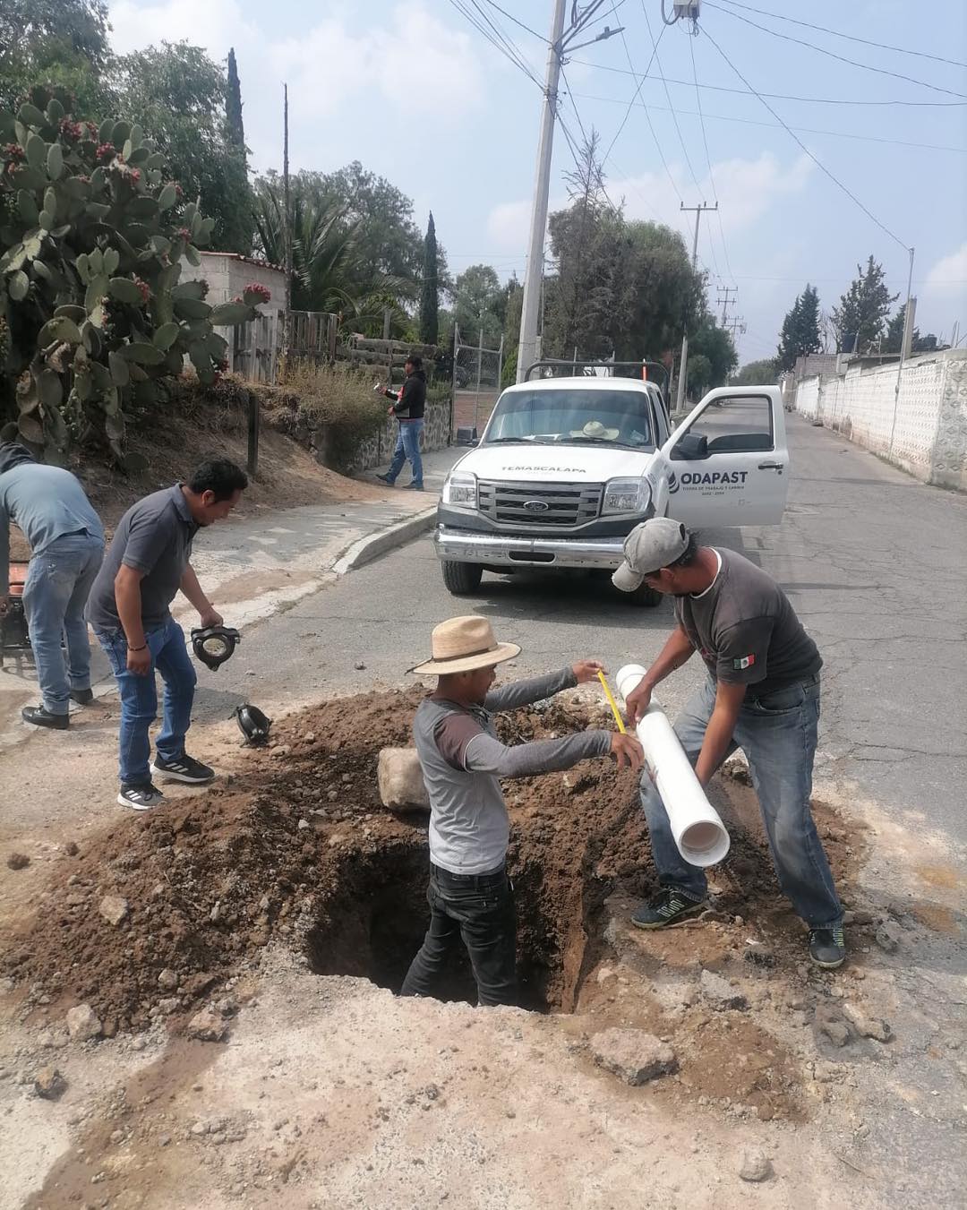 1688821403 Reparacion de Fuga en calle Pablo Aviles esquina con