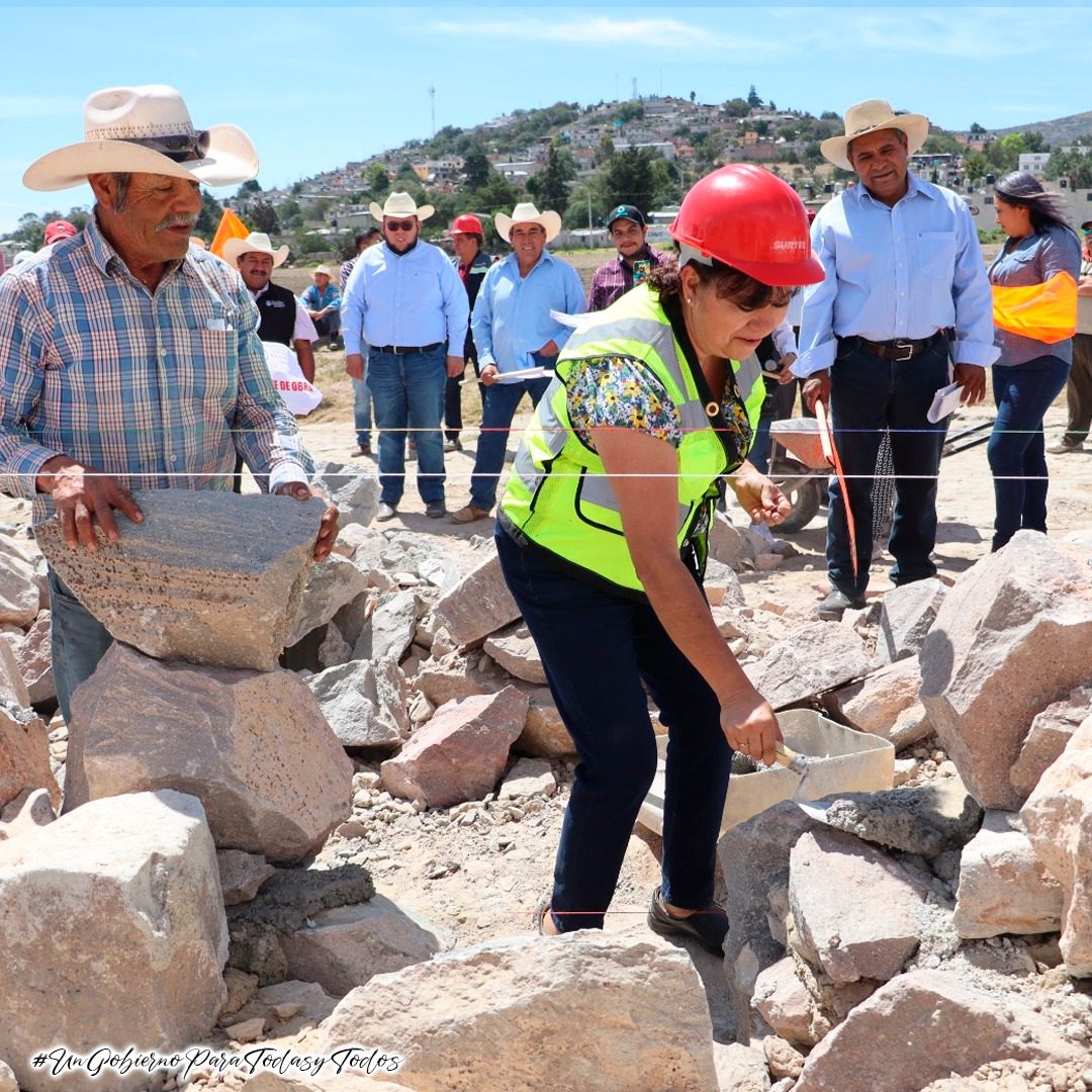 1688857652 935 El H Ayuntamiento de Axapusco encabezado por la Presidenta Municipal