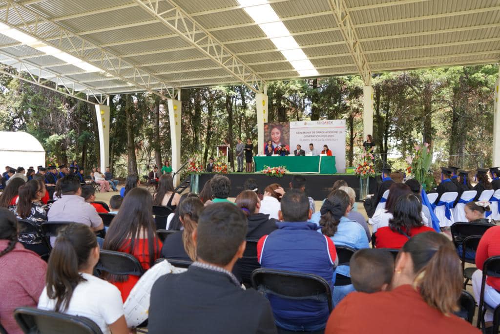 1688914839 645 La educacion es la llave para abrir el mundo es