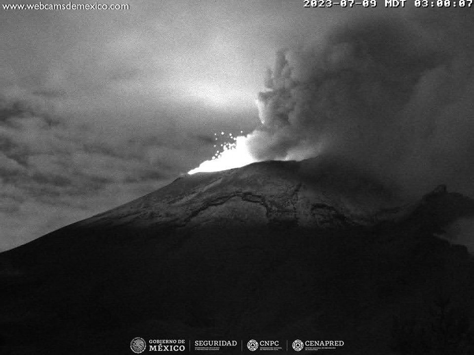 1688931341 265 EL VOLCAN POPOCATEPETL CONTINUA EN SEMAFORO AMARILLO FASE 2