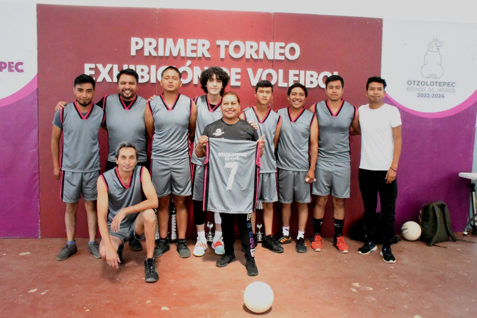 1688937999 27 Cumple con exito el Primer Torneo de Exhibicion de Voleibol