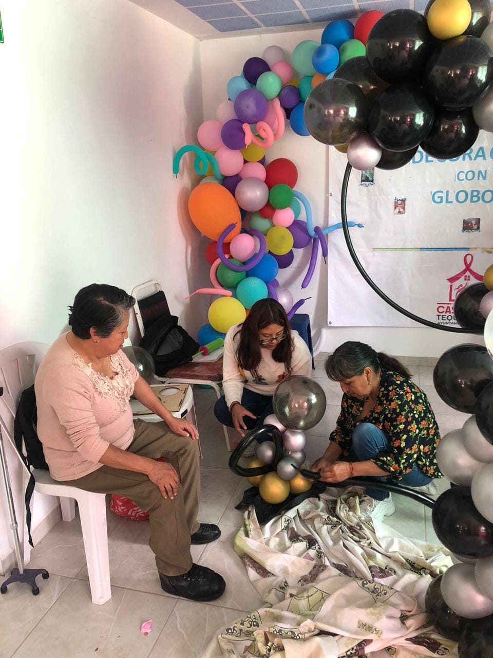 1689009579 359 Tuvimos la clausura del curso de Decoracion con Globos en