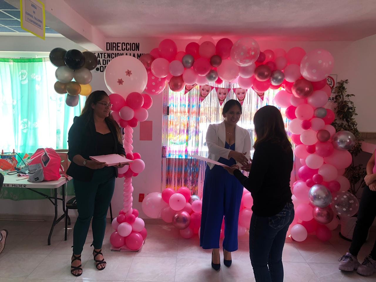 1689009589 861 Tuvimos la clausura del curso de Decoracion con Globos en