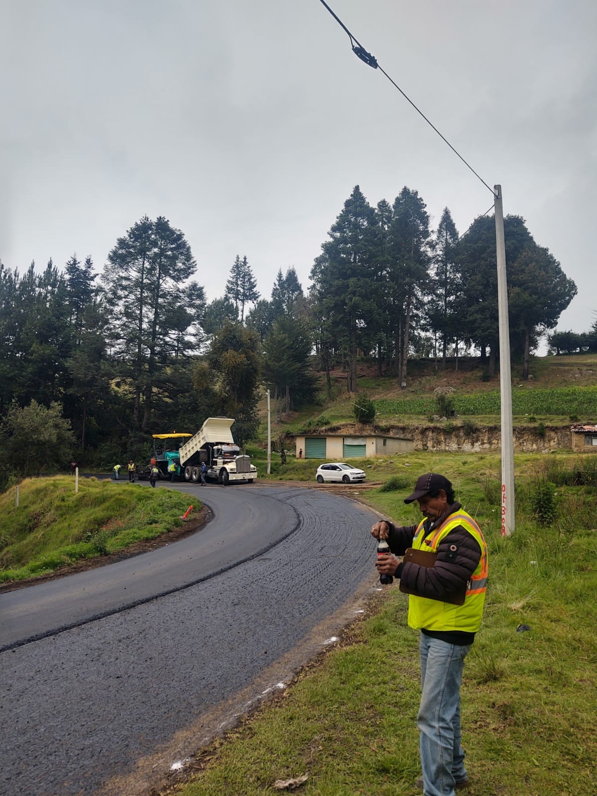 1689012941 536 Para continuar con la rehabilitacion de la carretera Amanalco