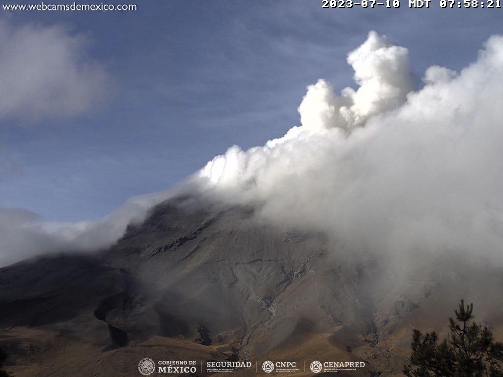 1689020364 889 EL VOLCAN POPOCATEPETL CONTINUA EN AMARILLO FASE 2