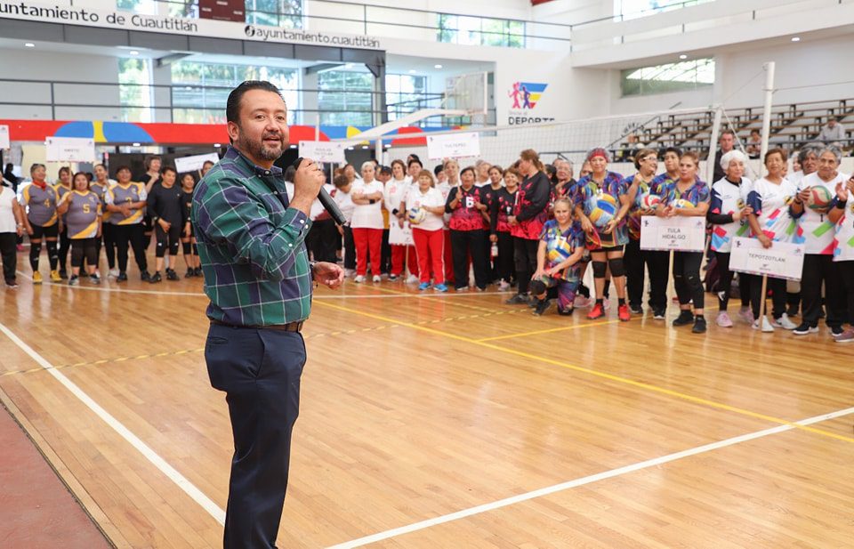 1689117010 En el Gimnasio Municipal Benito Juarez el Presidente Municipal Aldo